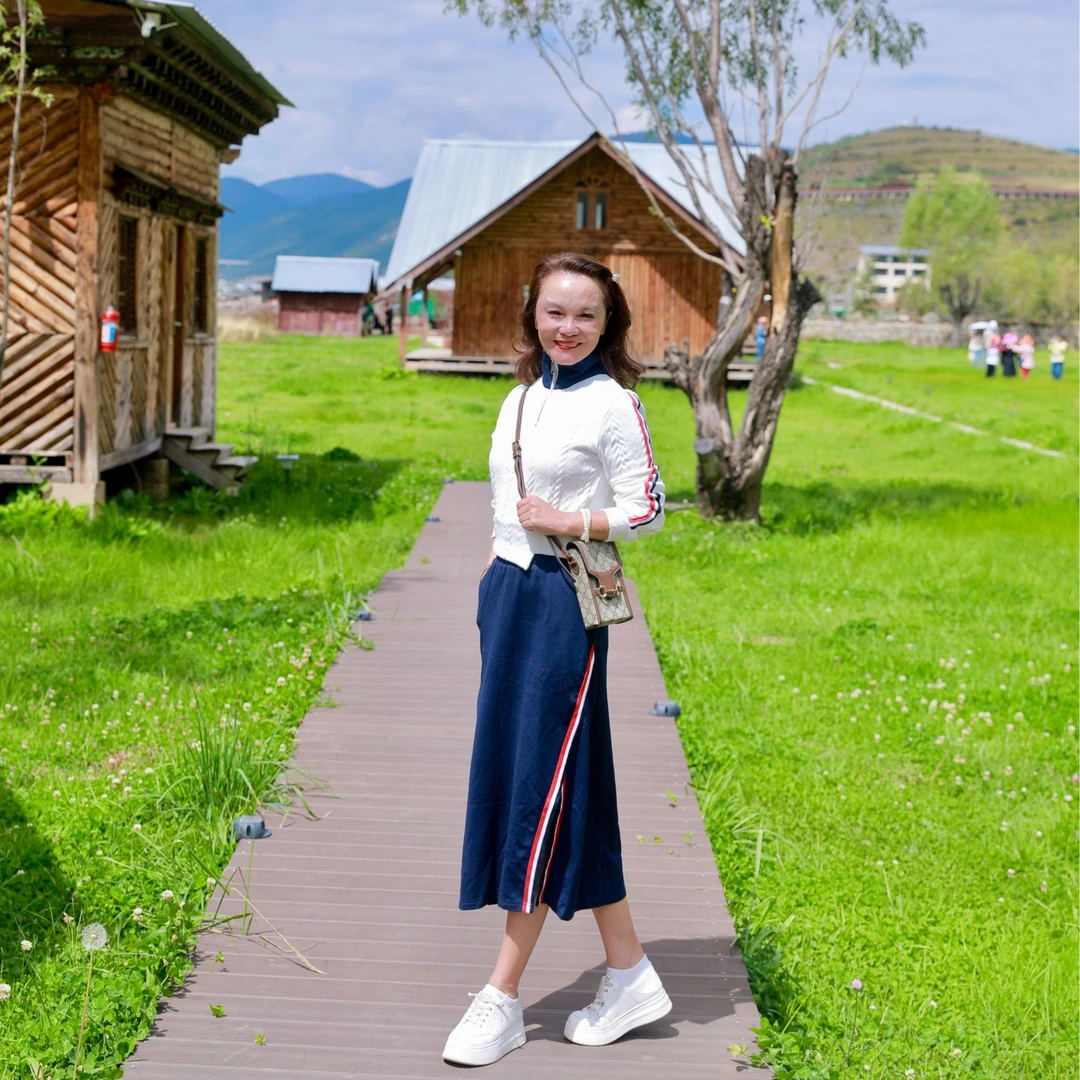 秋装搭配一整套时尚气质高级感休闲针织卫衣半身裙子两件套装裙女