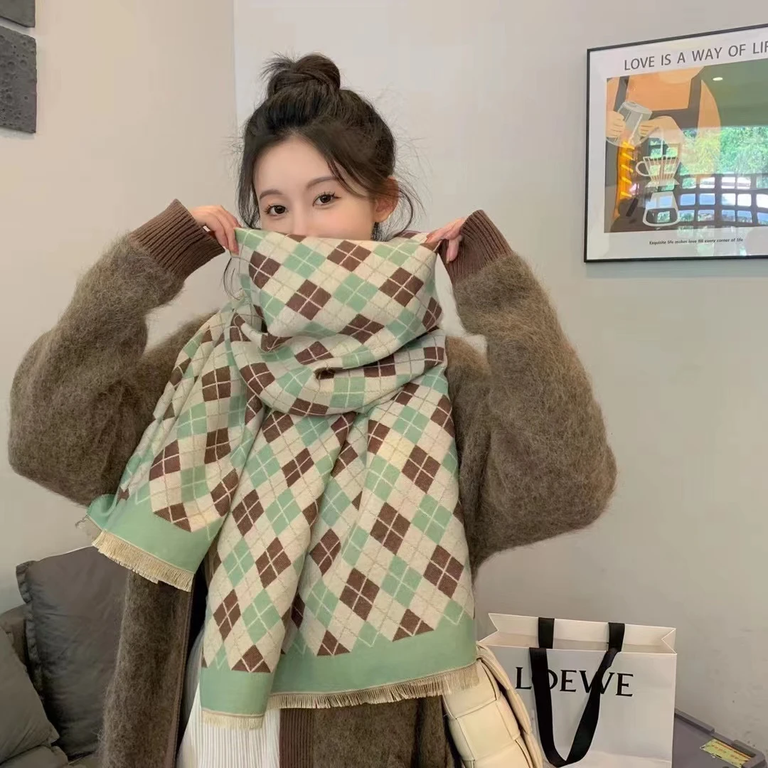 双面韩版菱形格女士秋冬季保暖加厚仿羊绒披肩围巾百搭格子厚款