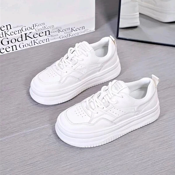 广州 时尚百搭 休闲鞋  城市 增高底 时尚 女鞋