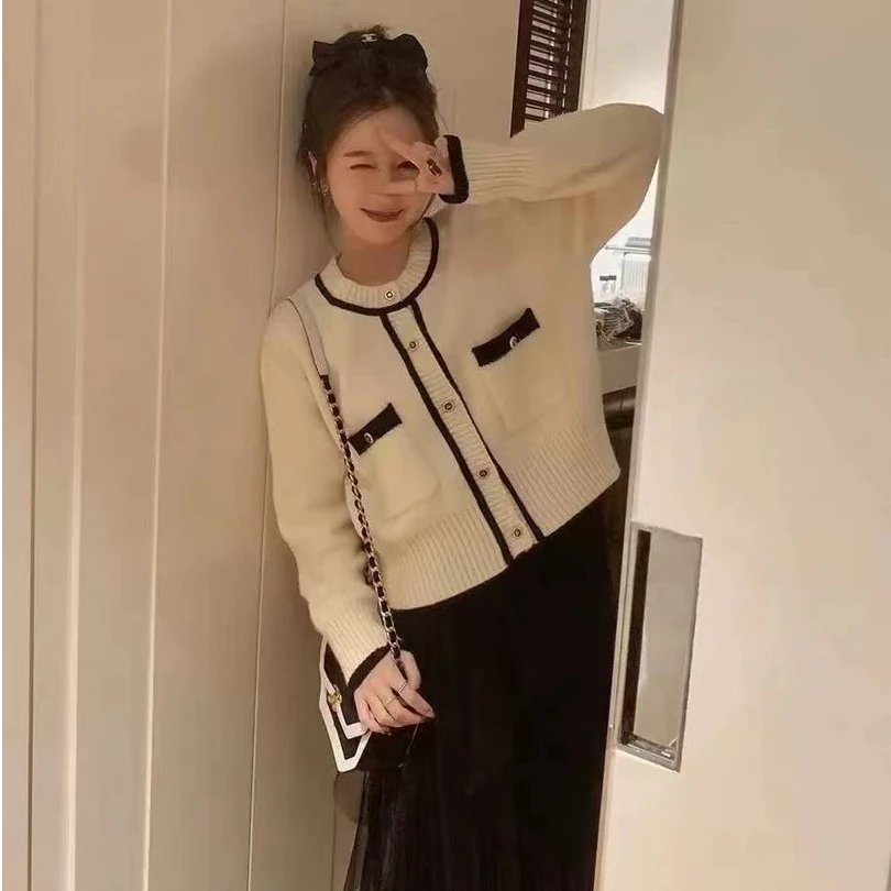 大码女装24年秋冬季新款温柔范毛衣气质开衫高级感小香风上衣胖mm