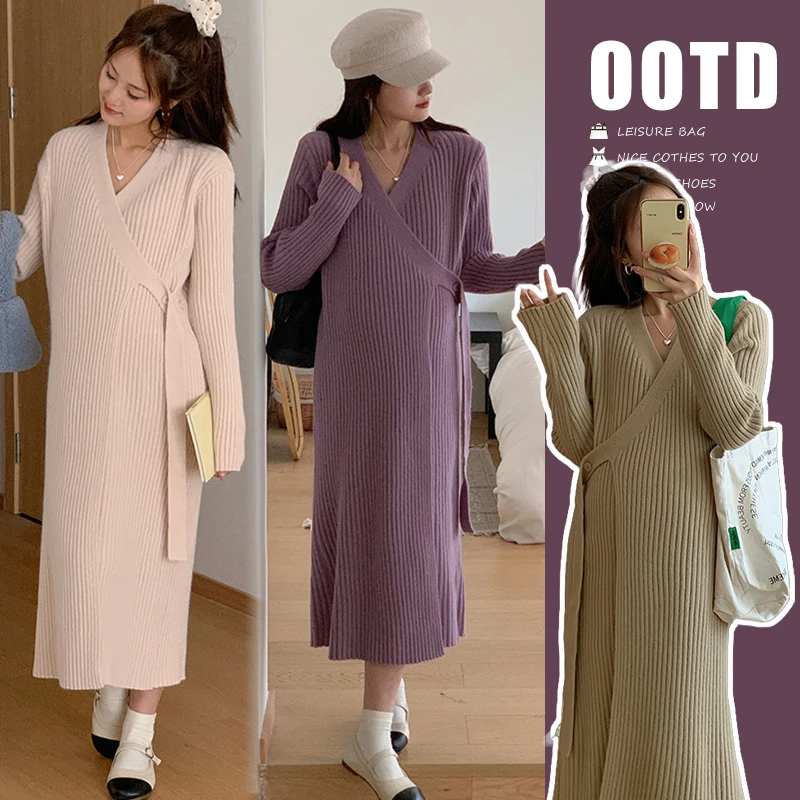 孕妇秋冬装外穿时尚连衣裙2025新款针织打底毛衣配大衣