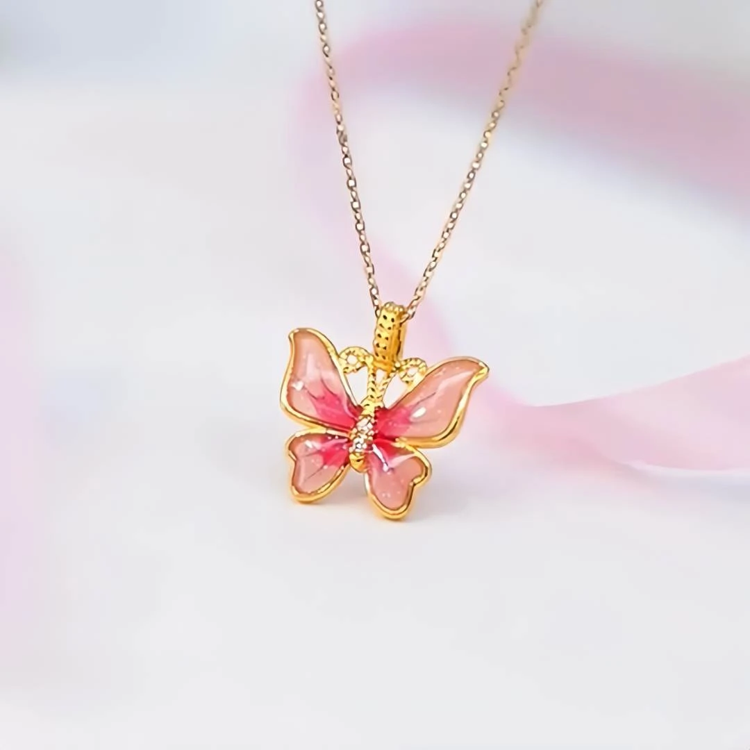 鸣钻国际【花花专享】足金公主蝴蝶吊坠 ZBJXD086