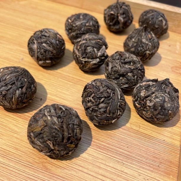 2023年古树生普龙珠 昌益茶叶