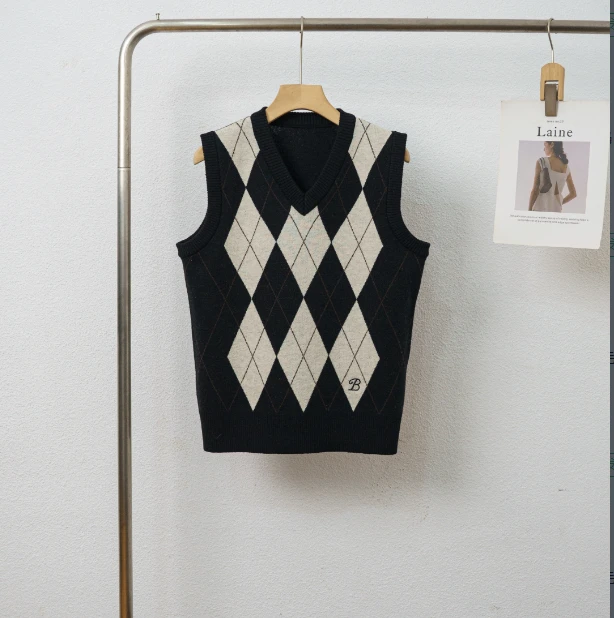 韩V领撞色菱格背心马甲