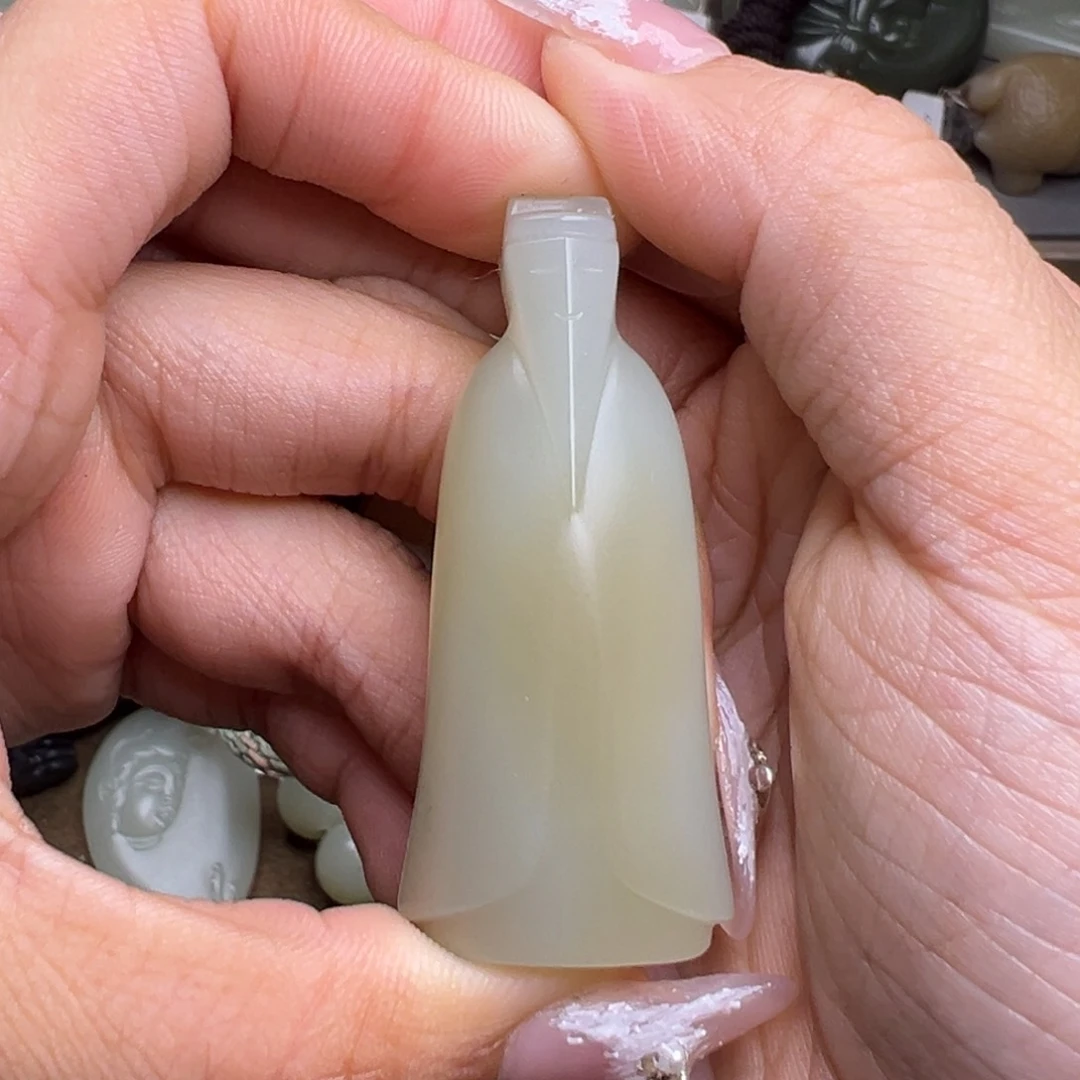 和田玉（糖玉）颈饰未镶嵌