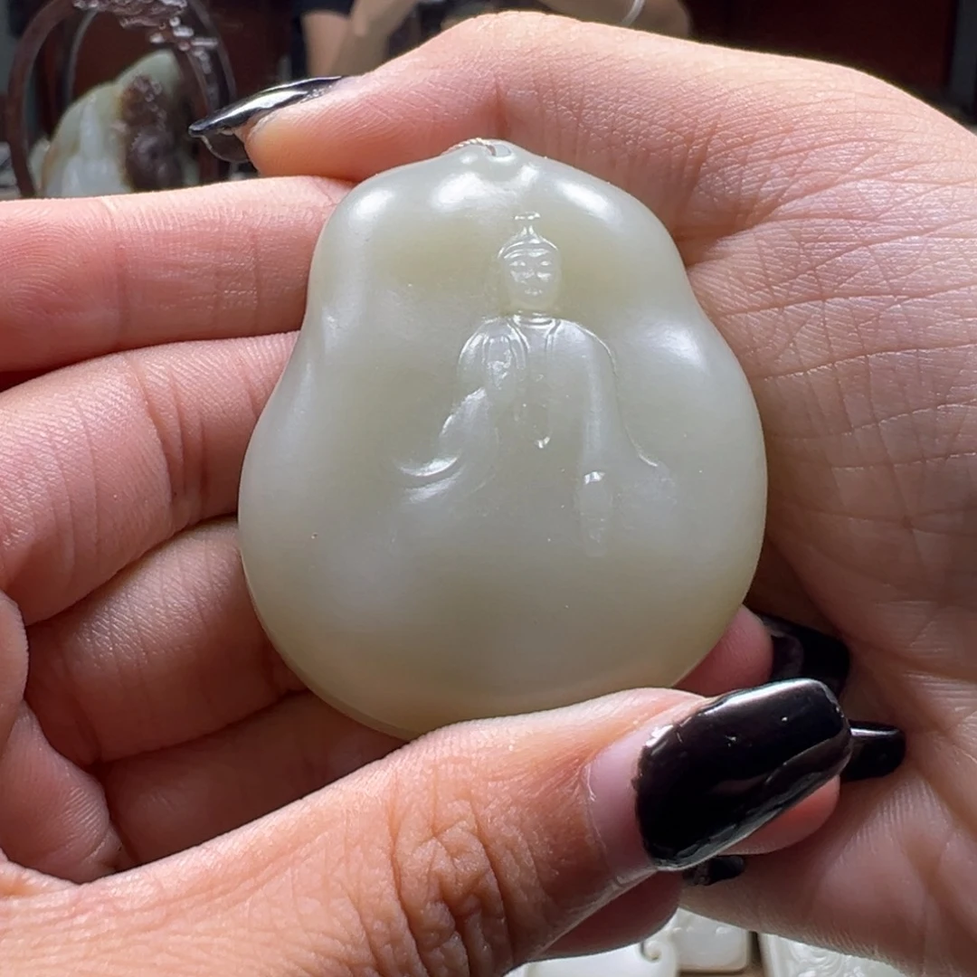 和田玉（糖玉）颈饰未镶嵌