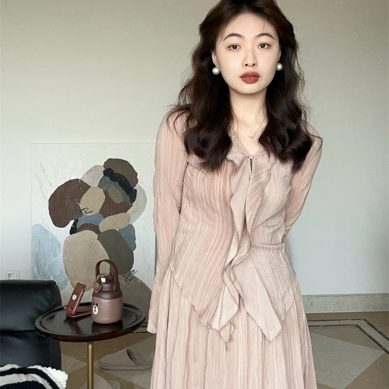 Something叁熏 粉色荷叶边显瘦喇叭袖套装半身裙两件套