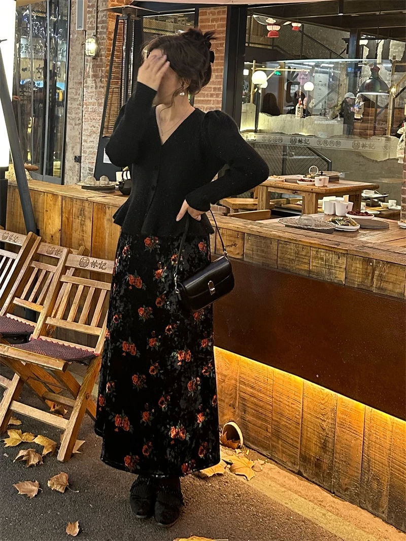 Something叁熏 复古金丝绒碎花松紧腰高长款气质半身裙457