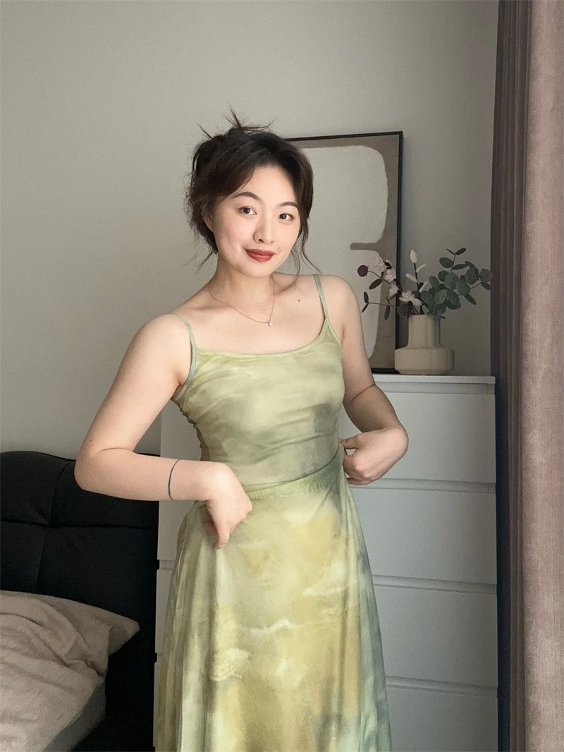 Something叁熏 气质优雅知性印花吊带显瘦连衣裙罩衫