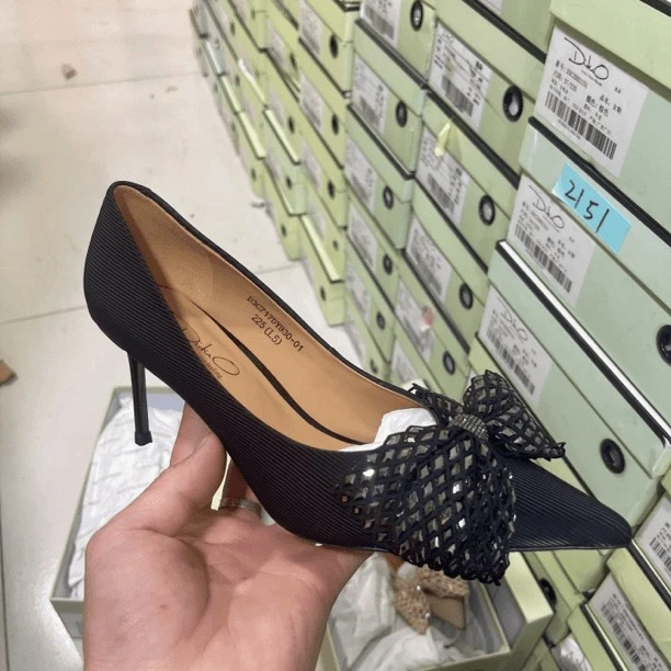 930 牙签纹头层胎牛皮舒适6厘米单鞋