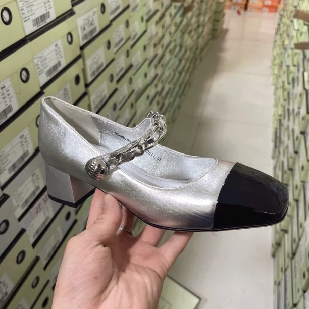 102211 舒适百搭完美气质结合一体单鞋