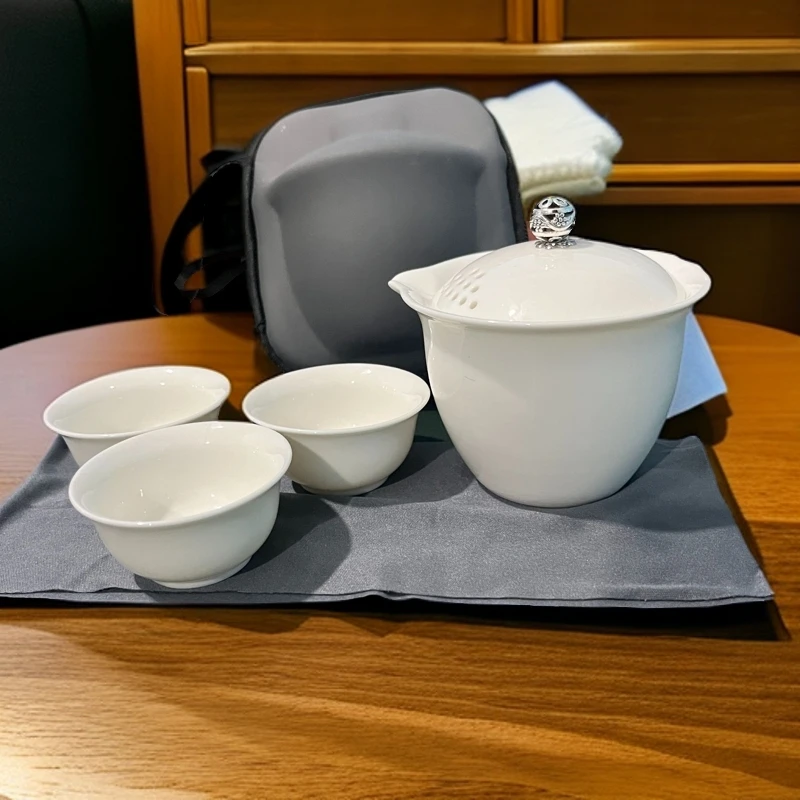 .银钮羊脂玉瓷纯白三杯快客C