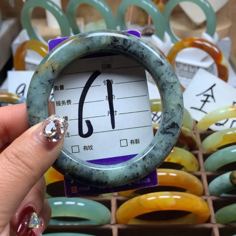【闪购商品】蛇纹石玉手镯未镶嵌