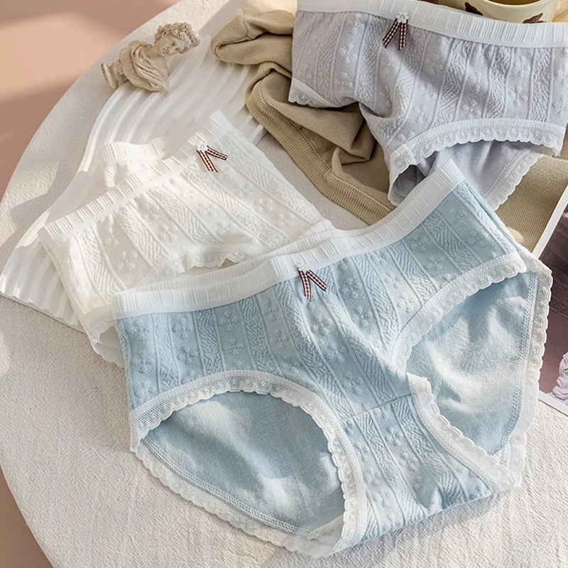 纯棉女士内裤中腰舒适透气少女学生三角裤