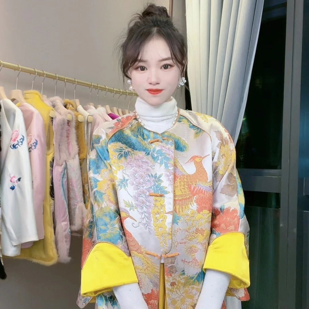 【深圳佐漫服饰】- Y1106 新中式国风凤凰牡丹提花气质百搭外套女