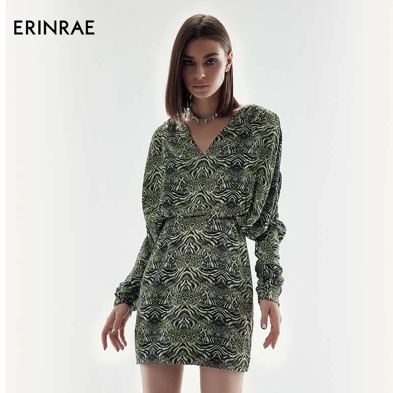 ERINRAE绿色动物纹春夏V领连衣裙时尚欧美中裙莽纹裙EF281129SE79