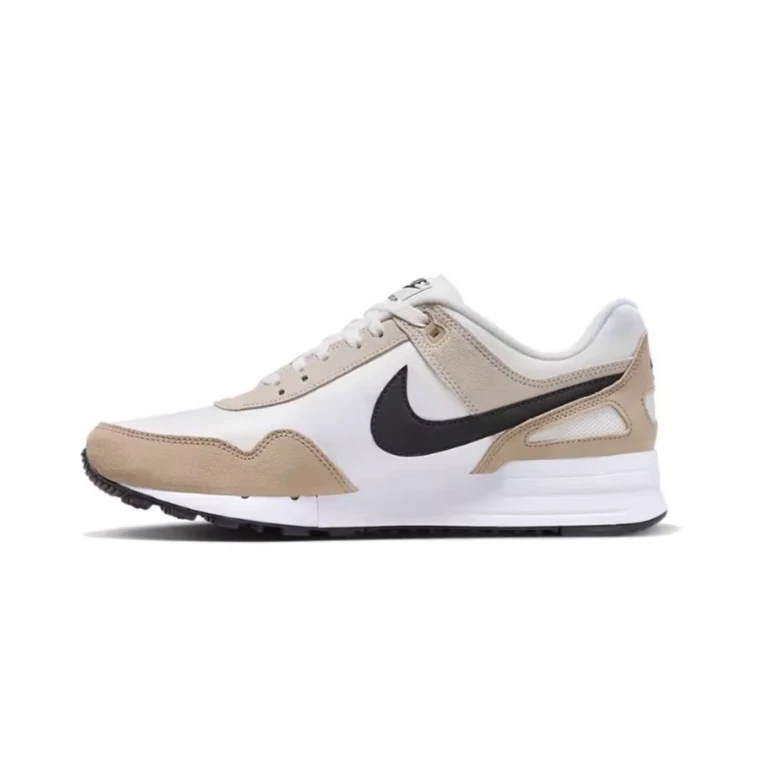 NIKE/耐克冬季新款AIR PEGASUS 休闲时尚跑步运动鞋 FN3414-100