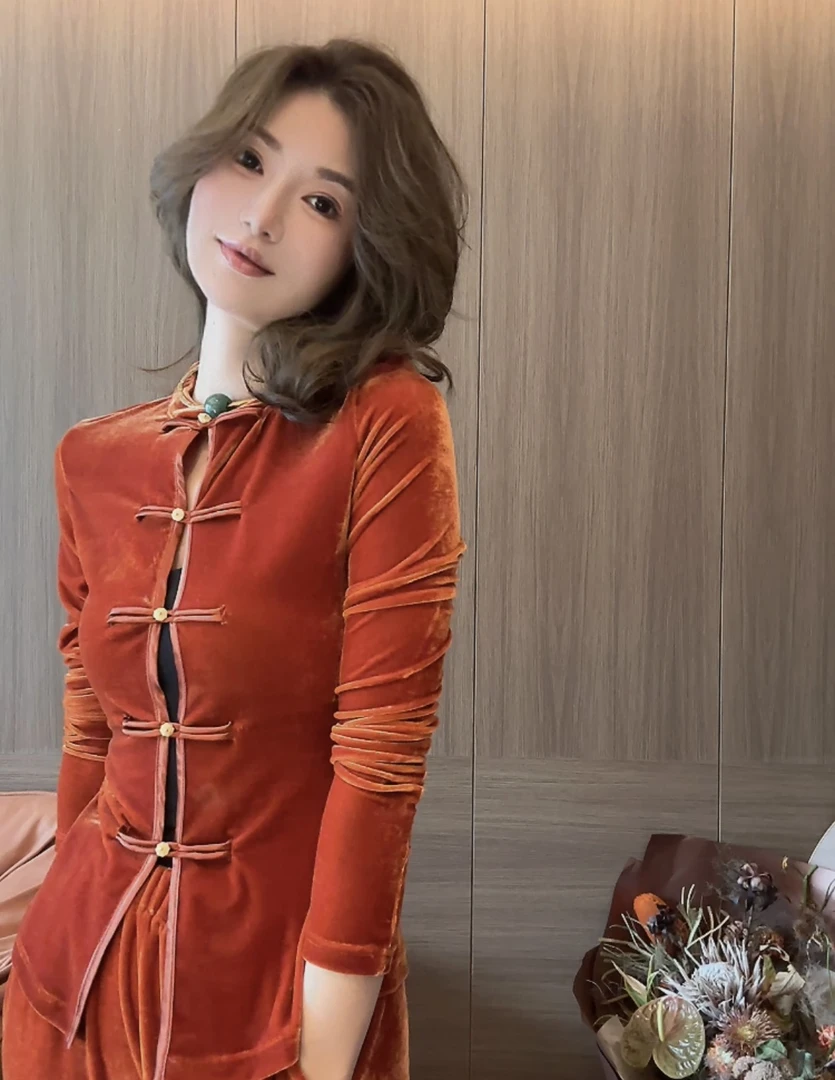 yiyi金橙色中扣圆领长袖上衣SY0585