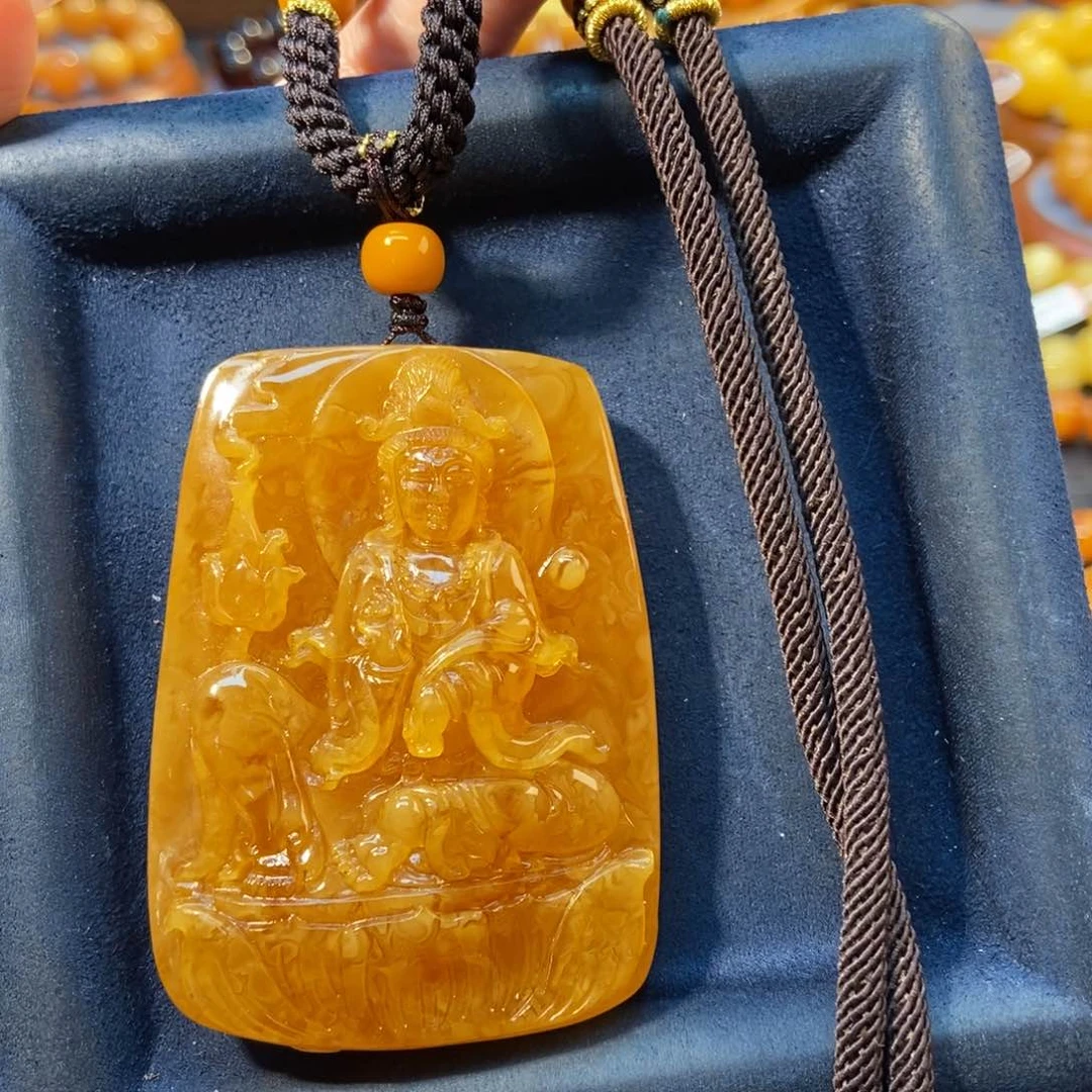 琥珀颈饰未镶嵌蜜蜡