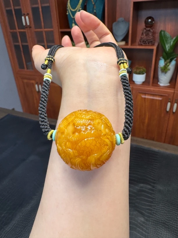 天然老蜡龙珠锁骨链编绳编织雕刻时尚复古精雕黄色鸡油黄