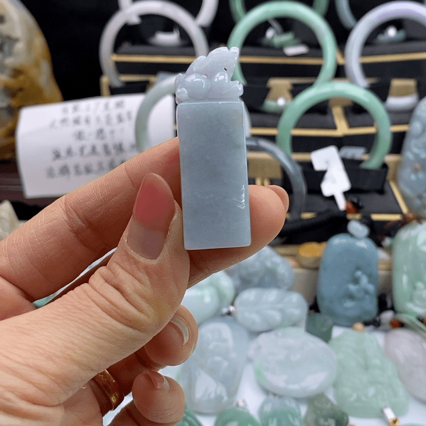 【闪购商品】翡翠颈饰未镶嵌