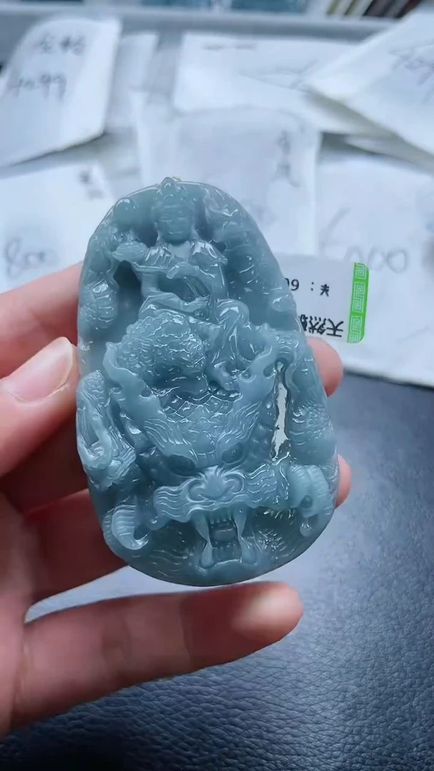 【闪购商品】翡翠颈饰未镶嵌