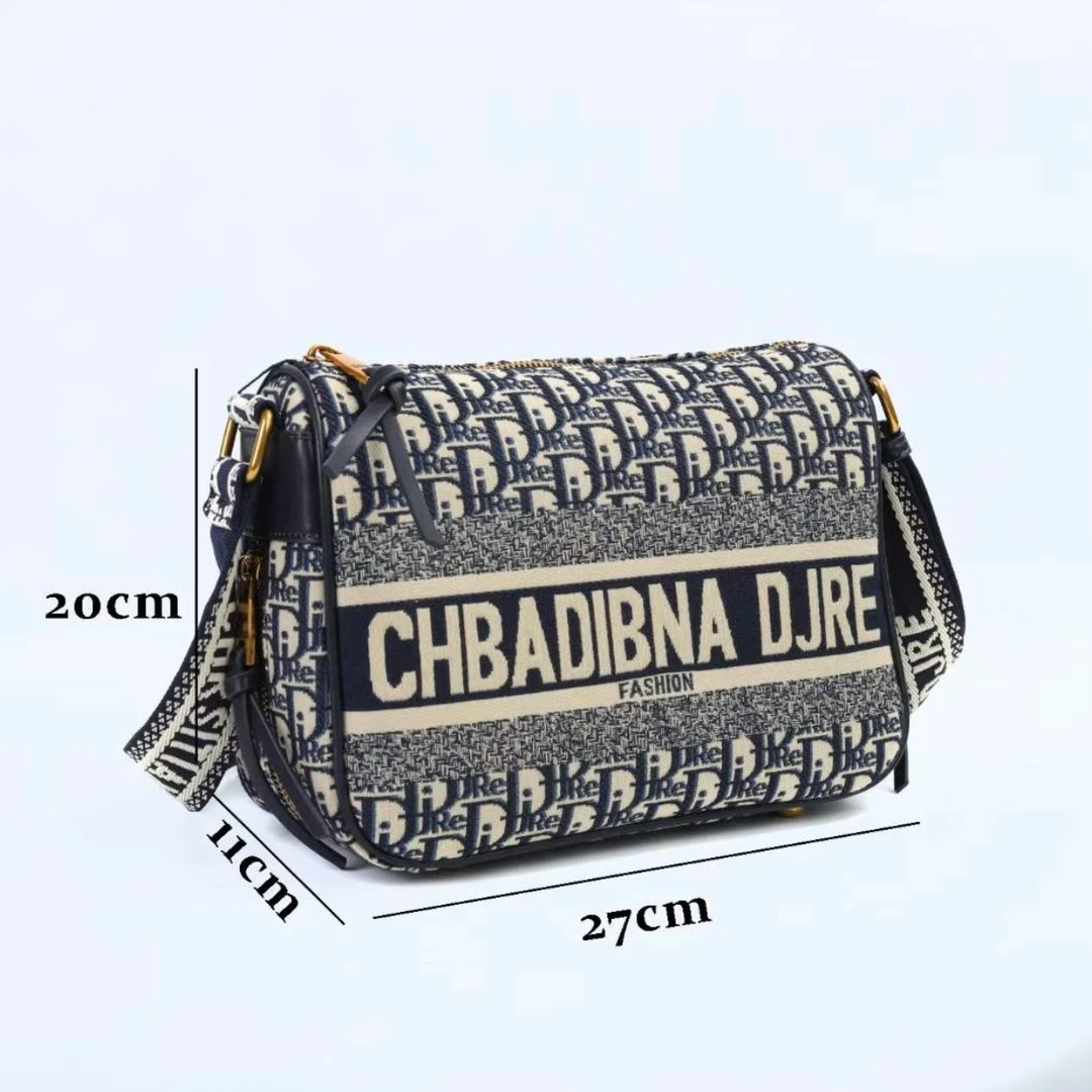 【25】新款轻奢单肩斜跨邮差包