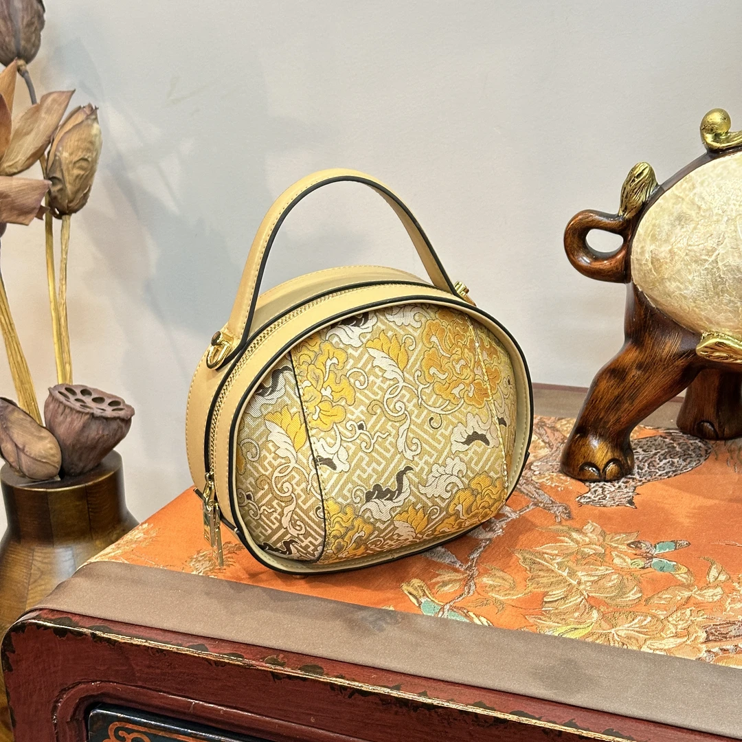 「利琪高订」国风新中式时尚百搭气质宋锦小包包C590