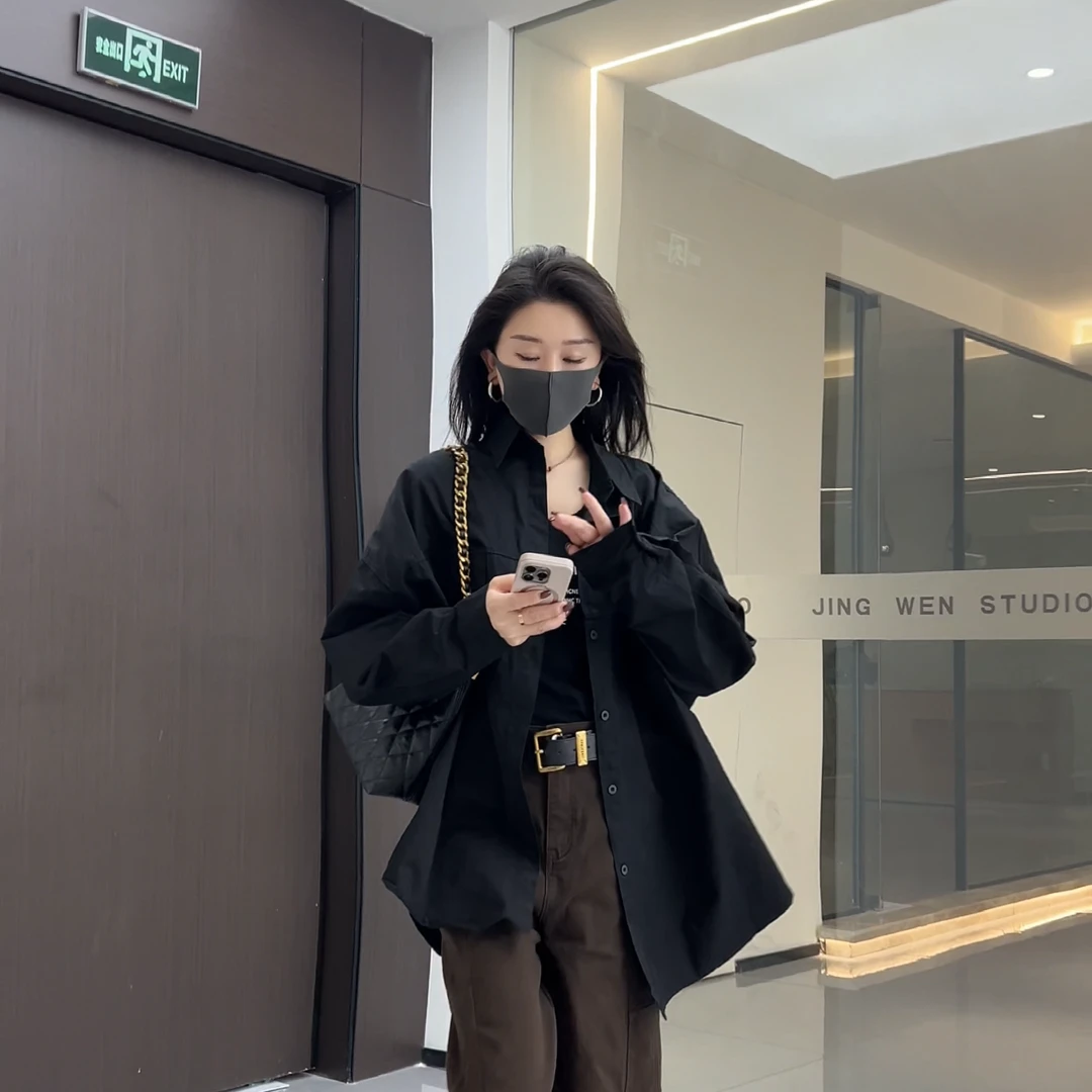 JW/静稳2024秋季上新设计感宽松减龄时尚休闲小众减龄衬衣8881963