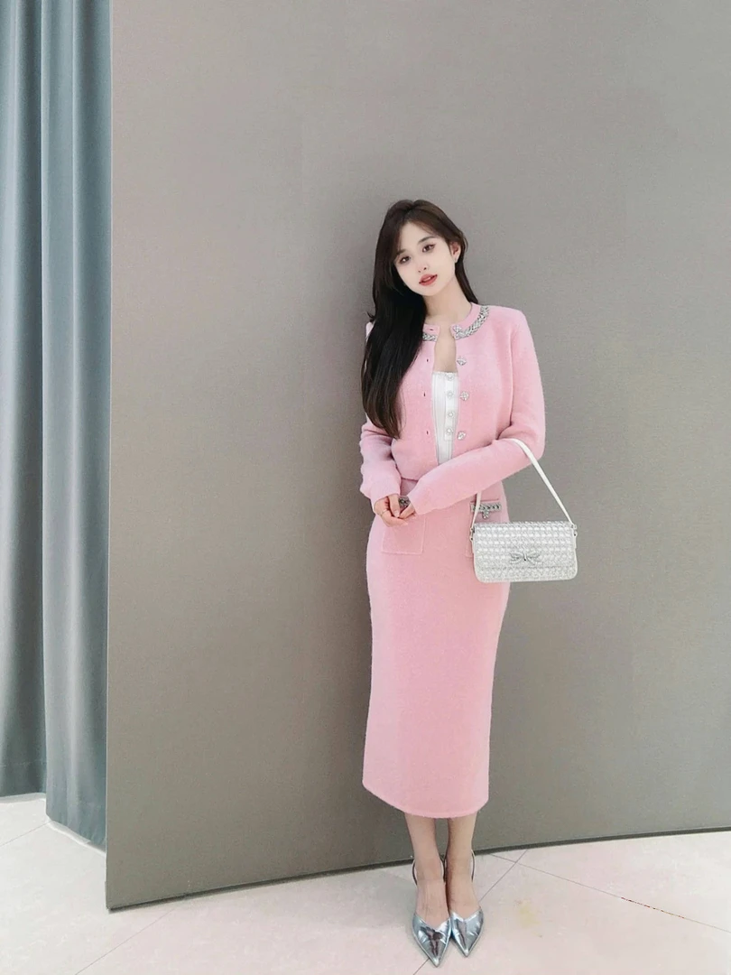 甜妹必备2024秋冬粉红色甜美针织上衣开衫针织衫修身半身裙