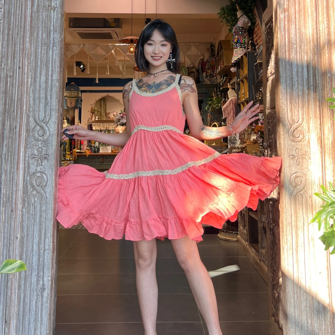 墨绿色 纯色手工钩织拼接素棉短裙《直播款》