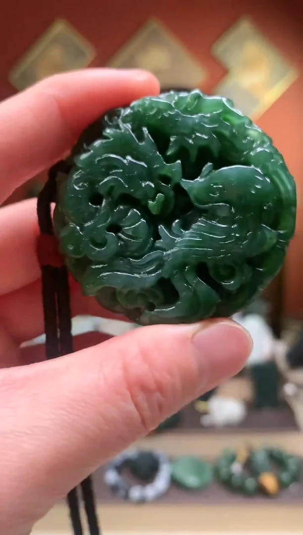 【闪购商品】和田玉颈饰未镶嵌碧玉龙凤牌