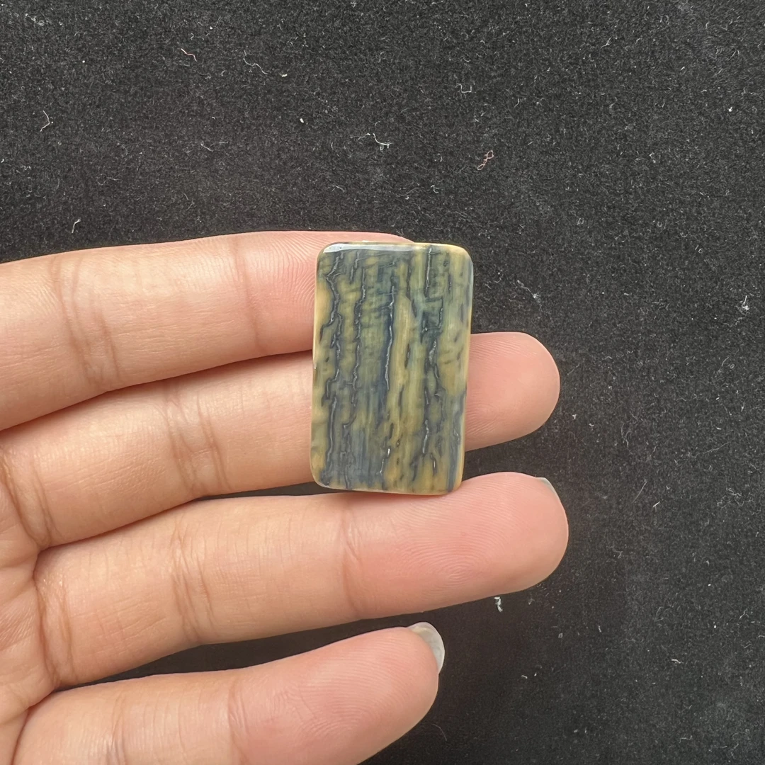 P7637天然猛犸牙蓝皮无事牌 19*30*7mm 支持鉴定假一罚四