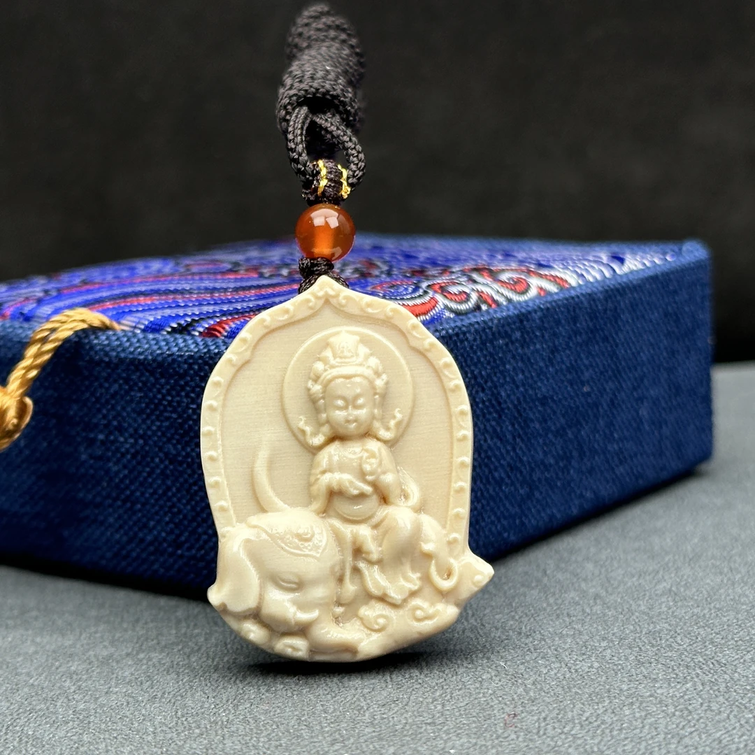 K8123天然猛犸牙 普贤雕刻牌 29*40*9mm支持鉴定假一罚四