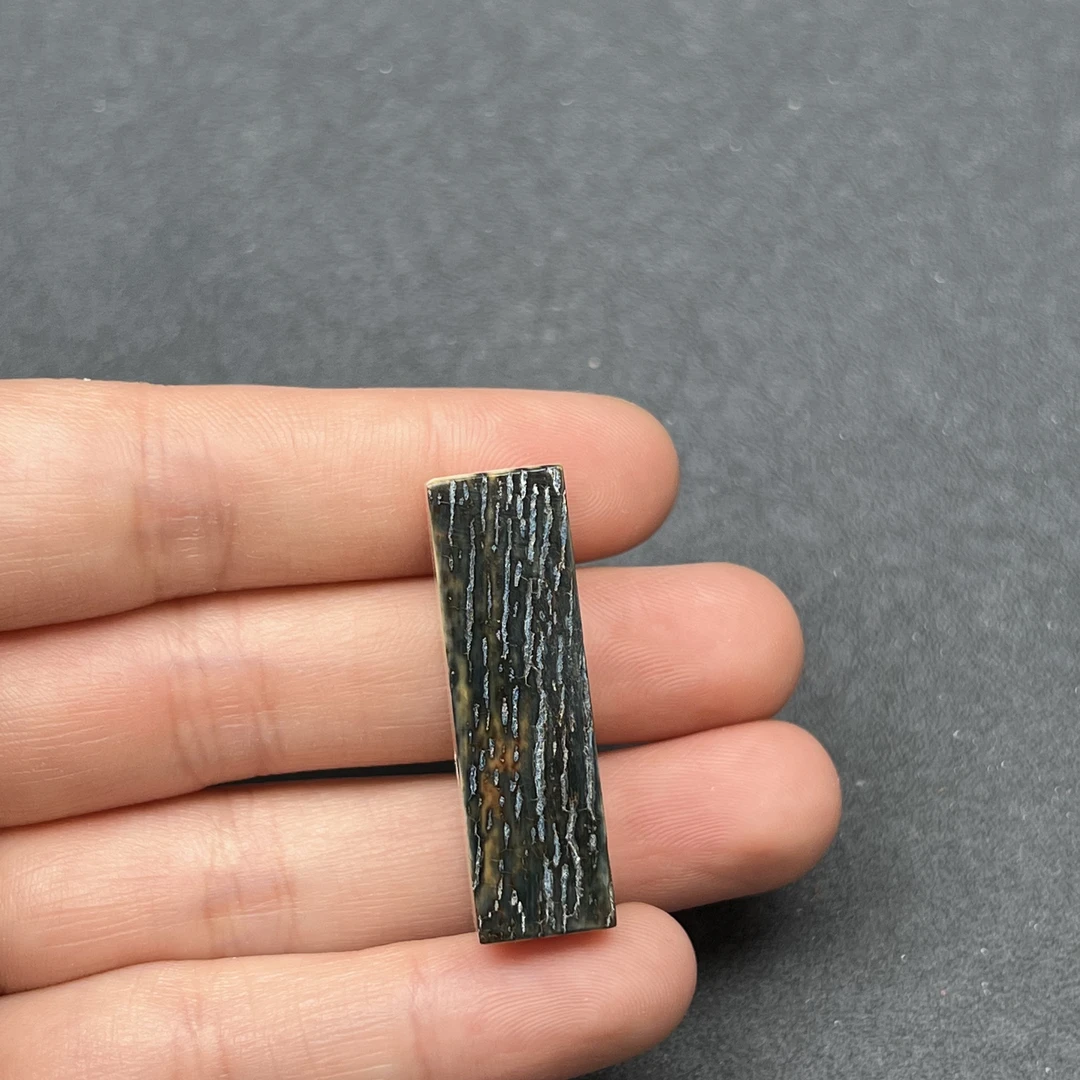 X6129天然猛犸牙蓝皮一字 三通配饰 10.7*36.7*10.4mm支持鉴定