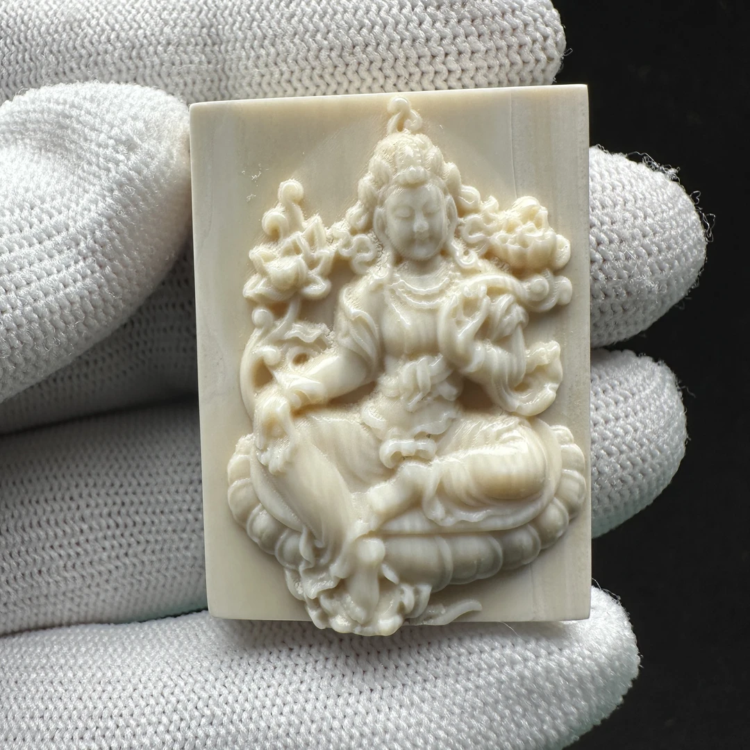 X2741天然猛犸雕刻件 30*39*14.5mm支持鉴定 假一罚四