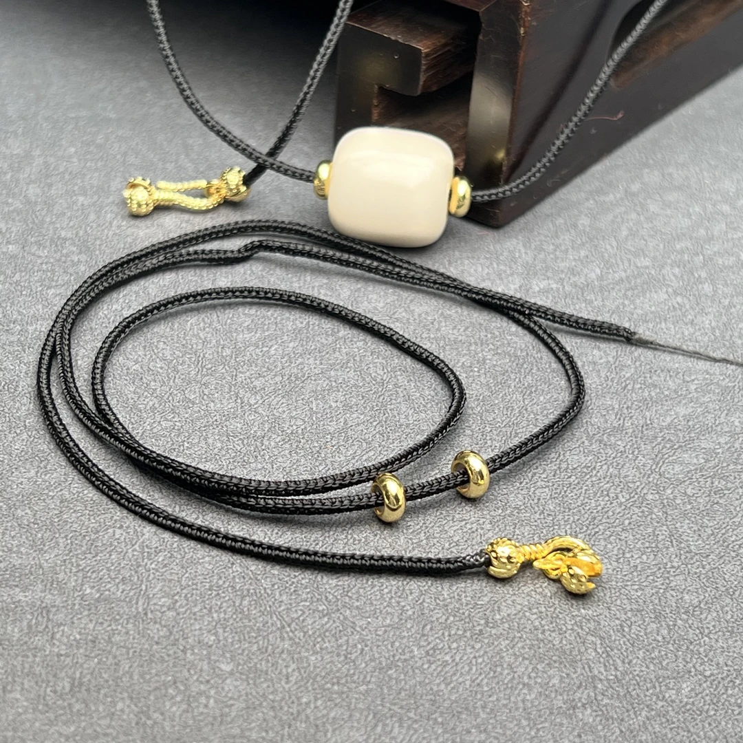 黑色锁骨绳 2.5mm直径 长度自由裁剪 活口(不包含猛犸配珠)拍2发3