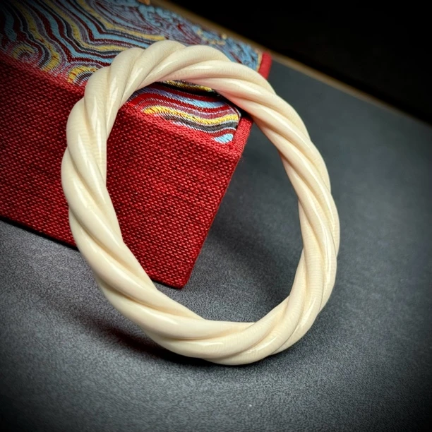 X3487天然猛犸牙 10mm麻花手圈 58.8mm支持鉴定 假一罚四