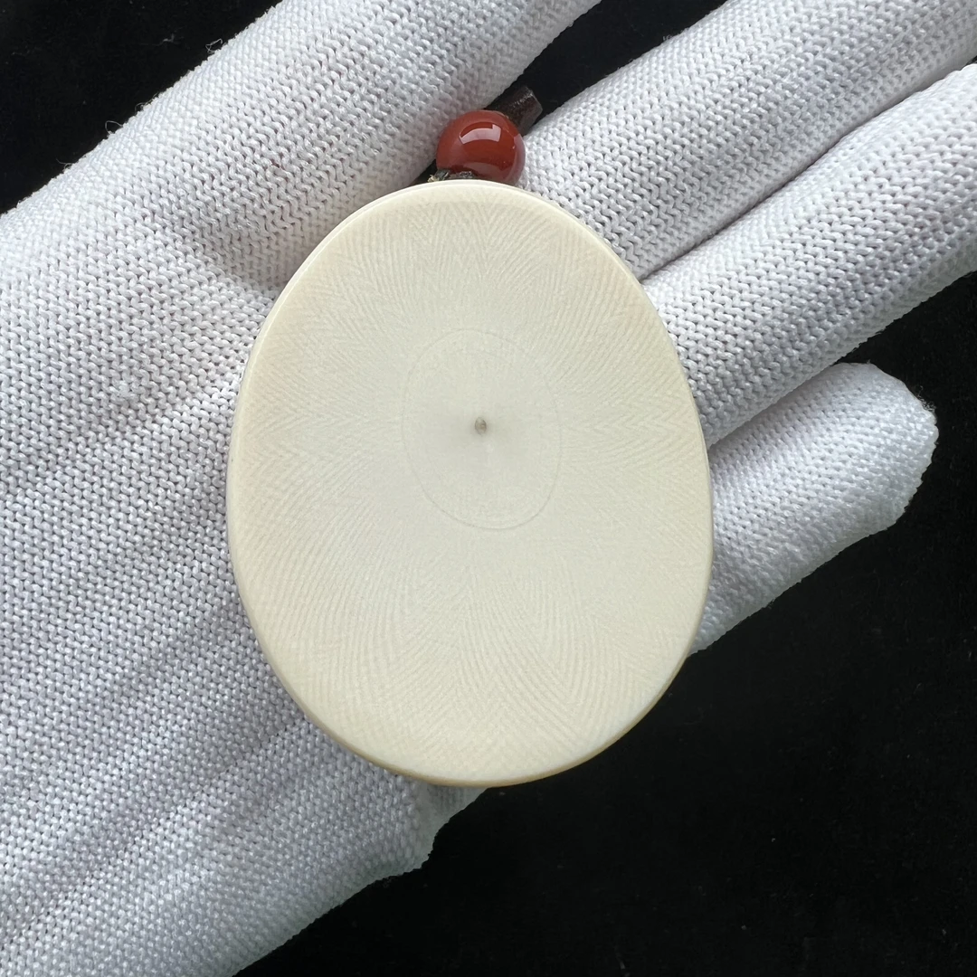 E1785天然猛犸牙圆饼牌 38*48*11mm 支持鉴定 假一罚四