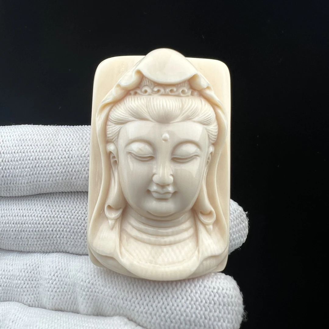 H1199天然猛犸牙 雕刻观音 31.6*47.7*16mm 支持鉴定 假一罚四