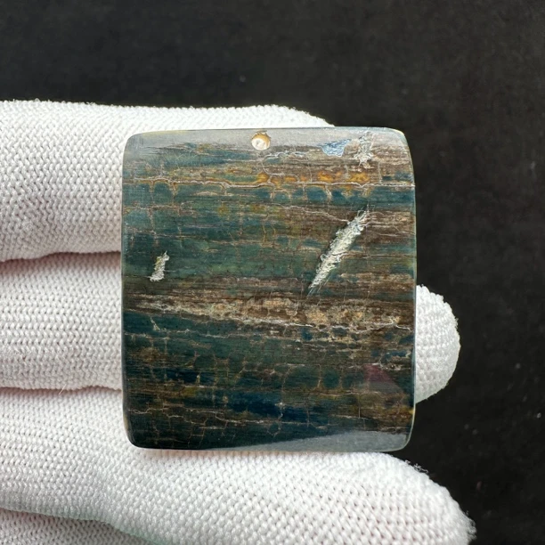 E13-40天然猛犸牙 蓝皮无事牌 32×36×4.8mm 支持鉴定 假一罚四