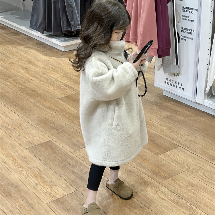 2025韩版女童冬季新款中小童仿貂毛长款大衣外套皮毛一体洋气
