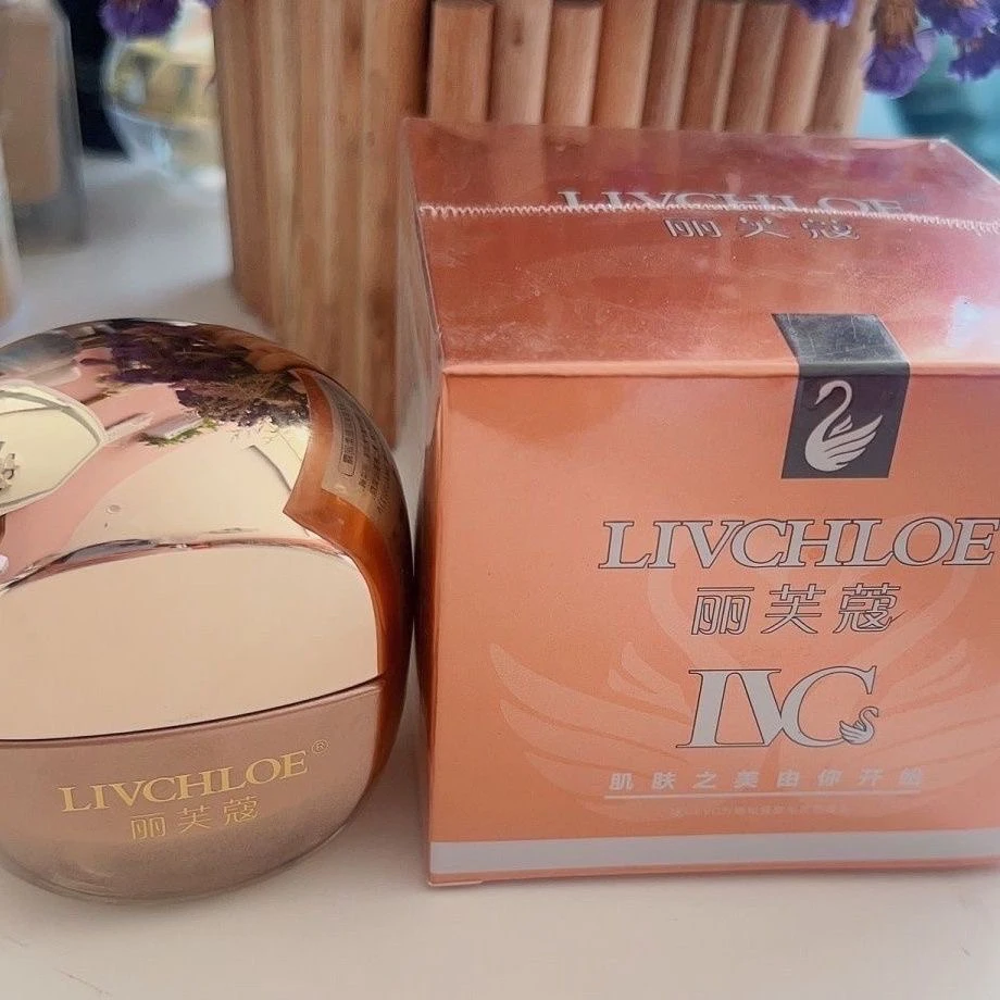 丽芙寇玻尿酸柔润霜补水