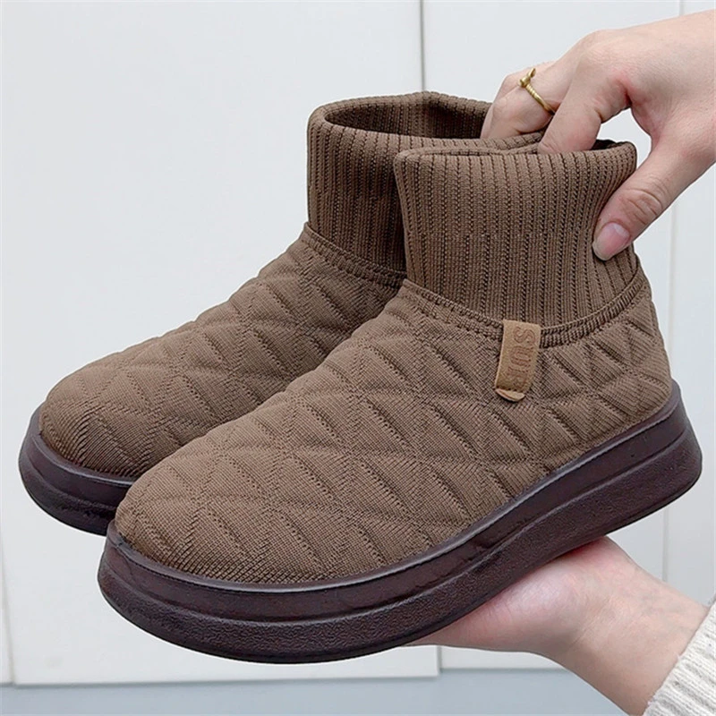 2024冬季新款洋气百搭雪地靴加绒加厚保暖女士棉鞋平底老北京布鞋