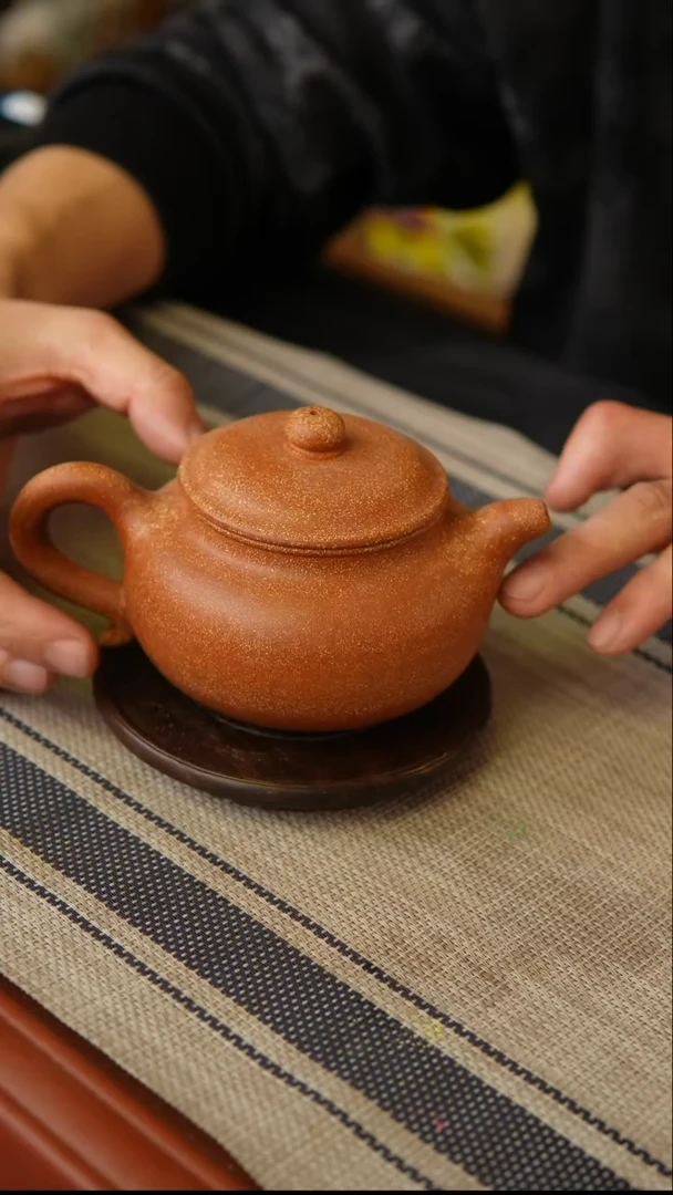 【闪购商品】紫砂茶壶大亨仿古 280cc 金降坡 点搪
