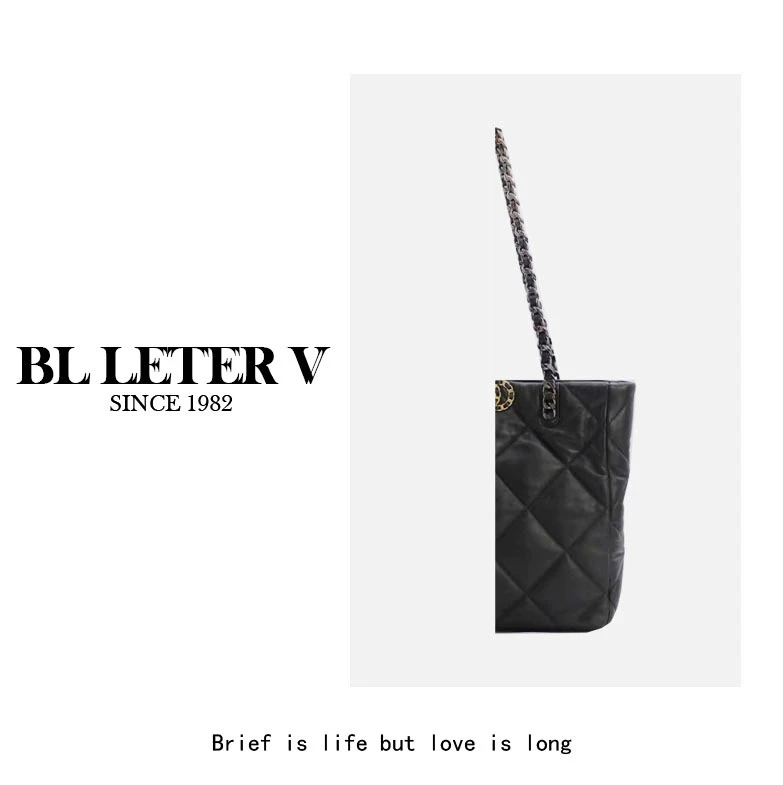 BL LETER V【三色竖版托特包】小众百搭黑色菱格单肩包（底长28CM）