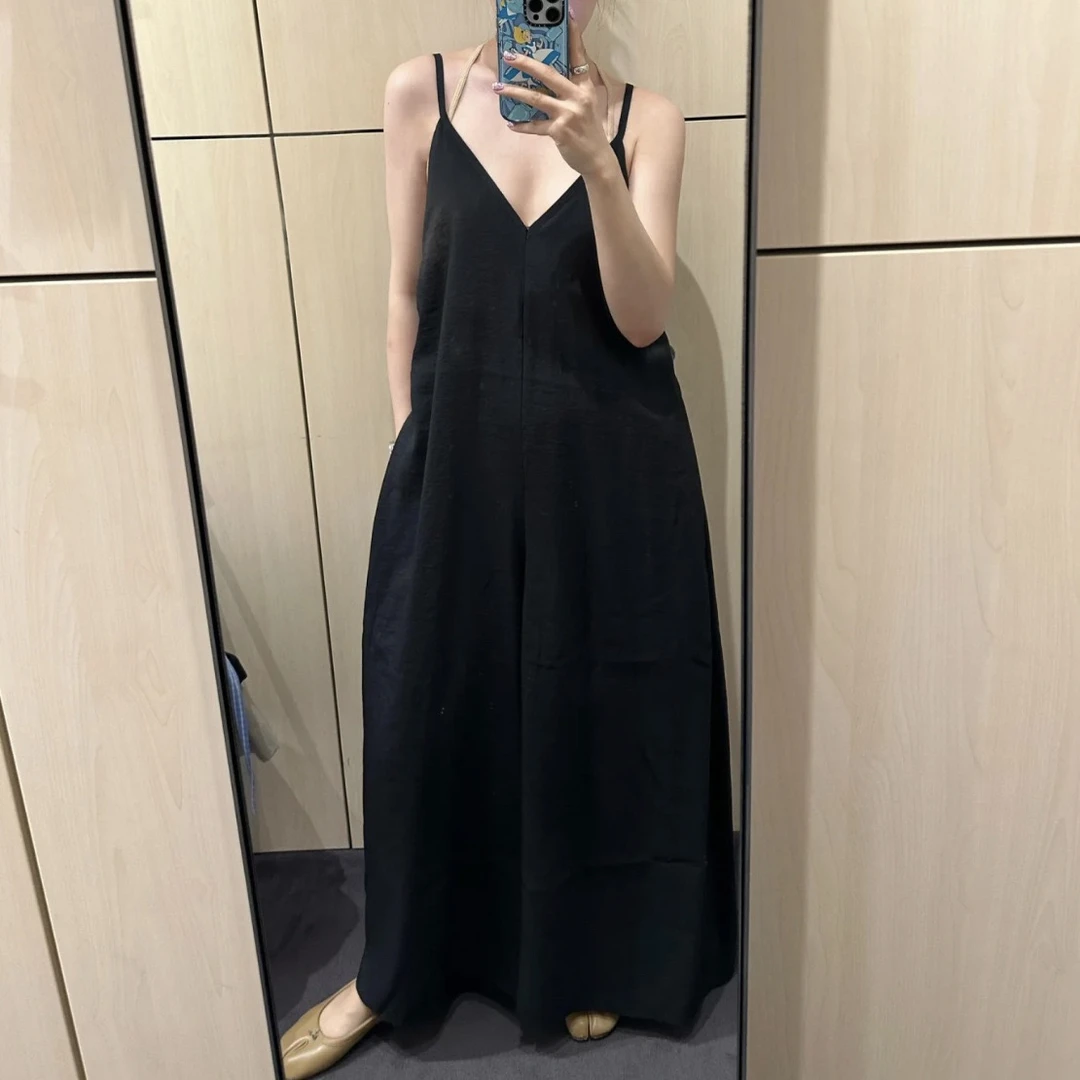时髦简约女装休闲版型V领吊带露背连体裤夏季新品