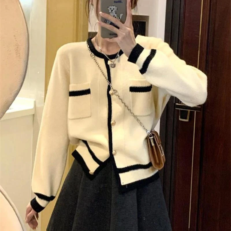 2025短款毛衣外套女春秋针织开纯色衫高级感港味别致内搭上衣春装