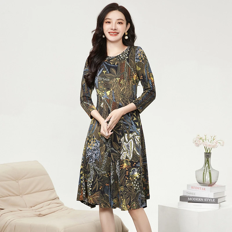 43WU0A0031优雅气质九分袖裙子圆领连衣裙女