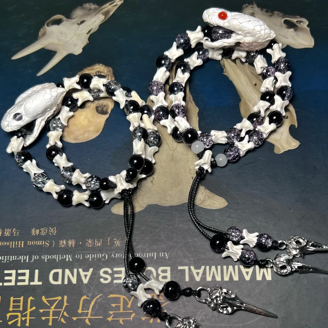 非金属皮质手链 正常发货真蛇骨眼镜蛇头多圈手链串个性暗黑气质